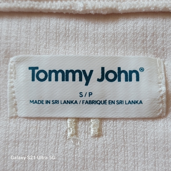 Tommy John Womens Waffle Lounge Tee Pastel Parchment Size S NWT Retail: $68.00 - Picture 3 of 9